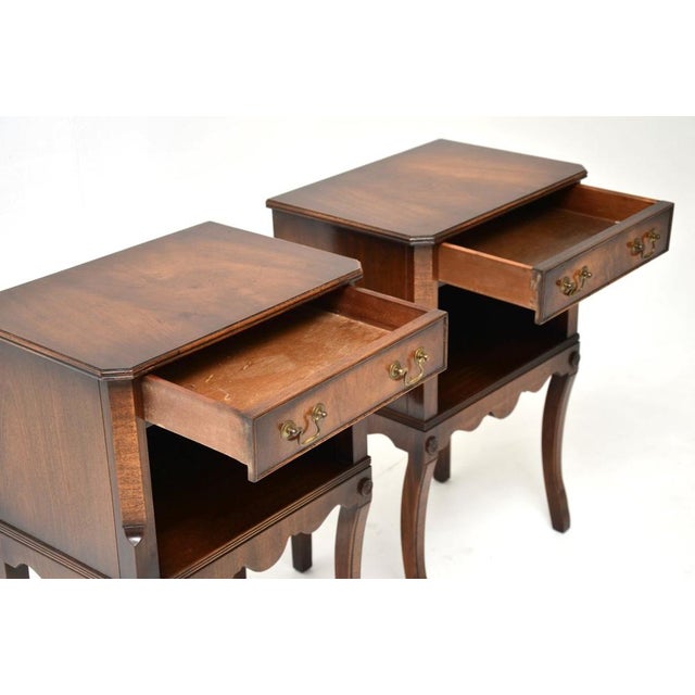 Vintage Georgian Style Bedside Tables, 1950, Set of 2 For Sale - Image 9 of 10
