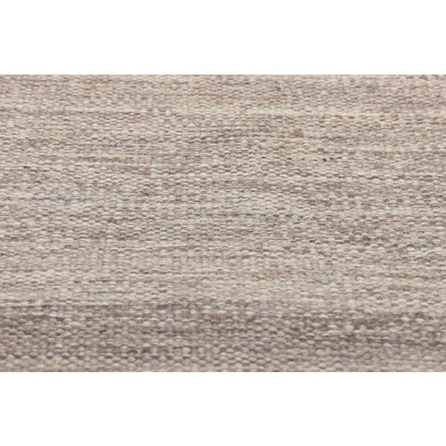 Early 21st Century Swedish Inspired Kilim Rug - 05'01 X 08'00 For Sale - Image 5 of 10