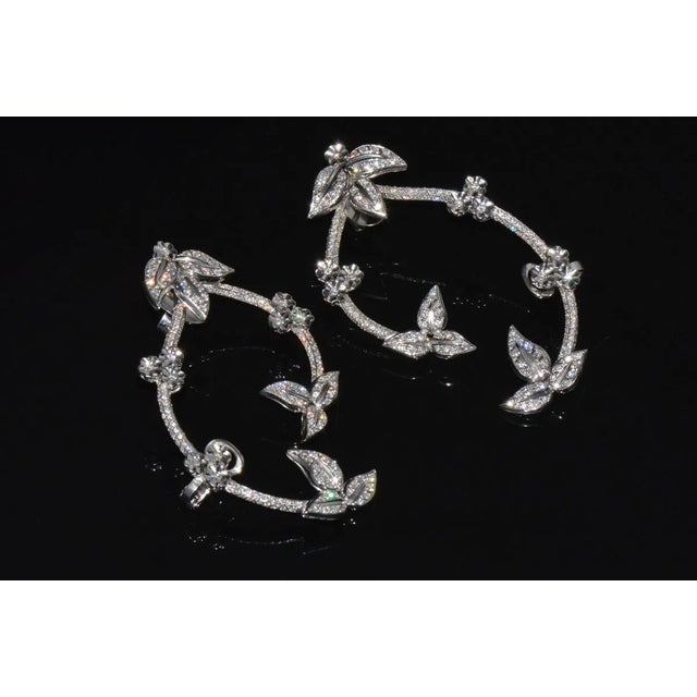 Early 21st Century Gorgeous Natural 4.1Cts VS F Diamond 18K Solid Gold Chandelier Cuff Earrings, A Pair For Sale - Image 5 of 6