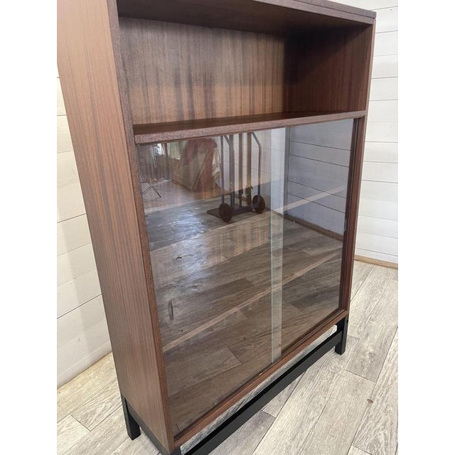 Vintage Rossia Display Cabinet from Novy Domov, Spisska Nova Ves, 1978 For Sale - Image 3 of 7