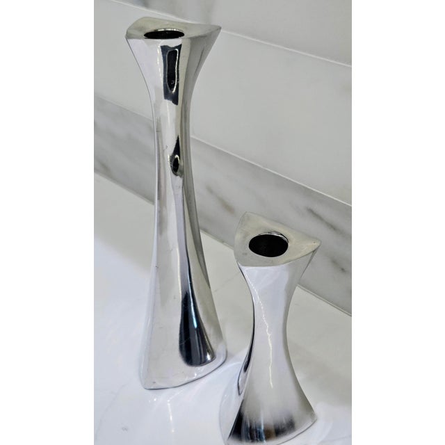 Mid-Century Modern 1960s Mid-Century Modern Nambé Aluminum Candlestick Pair – Sculptural Tri-Corner Candle Holders For Sale - Image 3 of 11