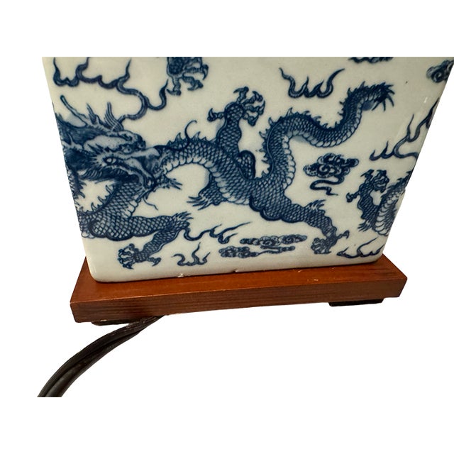 Rare Vintage Ralph Lauren Blue & White Dragon Chinoiserie Porcelain Table Lamp With Brass and Wood Base For Sale - Image 9 of 18