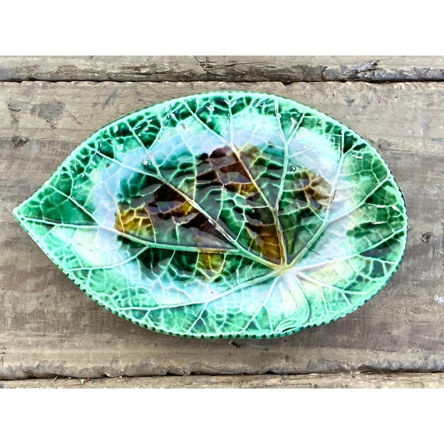 Victorian Vintage English Majolica Leaf Plate For Sale - Image 3 of 12