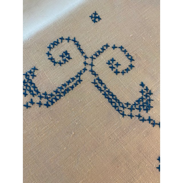 Farmhouse Vintage 1930s Cross-Stitched Embroidered Linen Tablecloth For Sale - Image 3 of 7