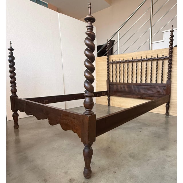 Late 19th Century 19th Century Baroque Queen Bed, Original Four Solomonic Poster Lisbon Bed For Sale - Image 5 of 18