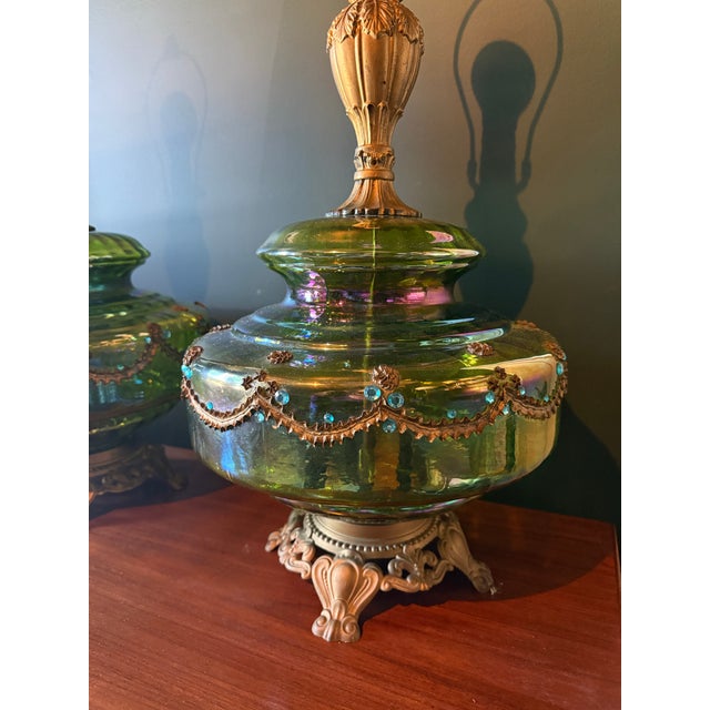 Pair of Vintage Green Iridescent Glass Hollywood Regency Table Lamps, in the Manner of Carl Falkenstein For Sale - Image 4 of 8