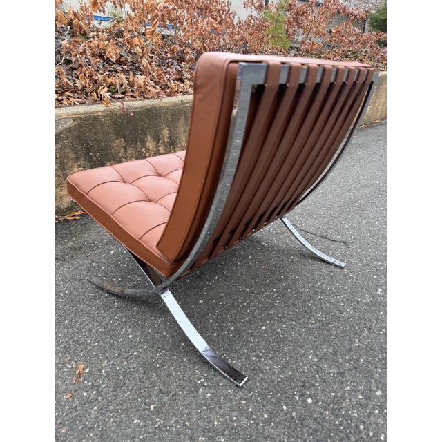 Ludwig Mies van der Rohe Set of 4 Vintage Knoll Barcelona Chairs by Mies Van Der Rohe Brown Leather Lounge Mid-Century For Sale - Image 4 of 15