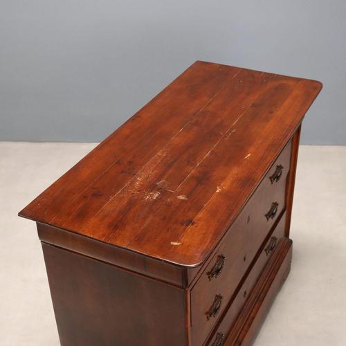 Antique Charles X Chest of 4 Drawers in Walnut and Oak, 19th Century For Sale - Image 10 of 13