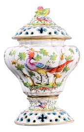 Example of Vessels & Vases
