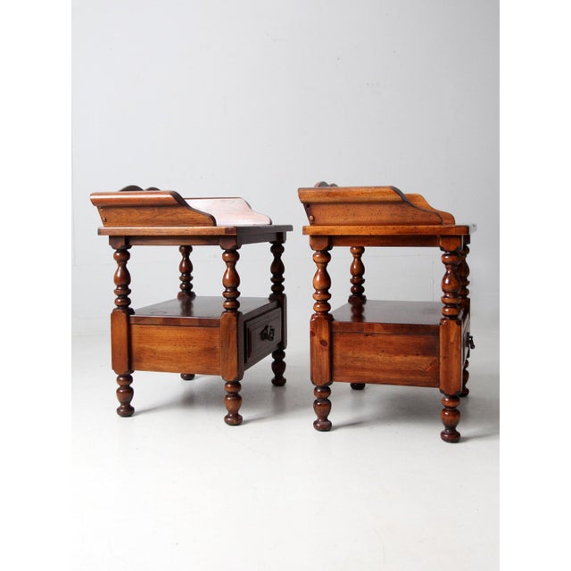 Mid 20th Century Vintage Colonial Revival End Tables Pair For Sale - Image 5 of 15
