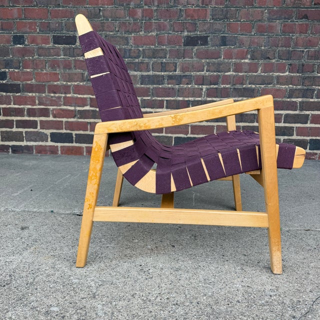 Jens Risom for Knoll Maroon Strap Lounge Chair For Sale In Cleveland - Image 6 of 12