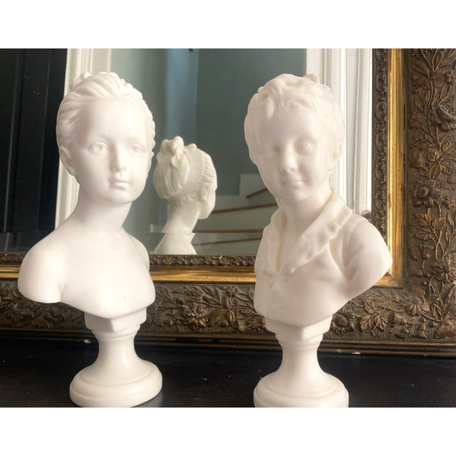 After Houdon, Statues of Children Alexandre and Louise Brongniart, 1890s-1900s, Resin For Sale - Image 3 of 13
