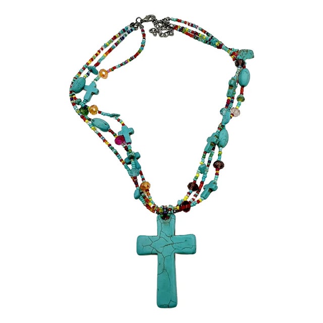 .1970s Vintage Southwestern Navajo Boho Chic Faux Turquoise Cross Pennant Beaded Necklace, 22”00 For Sale