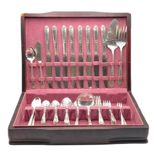1940s Oneida Community Tudor Silverplate "Sweet Briar" 72-Piece Set (Service for 8 With Bonus Pieces and Wooden Chest) Vintage 1948 For Sale