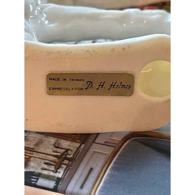 Vintage White Porcelain Frog Motif Napkin Rings From Dh Holmes New Orleans- A Set of 6 For Sale - Image 9 of 9