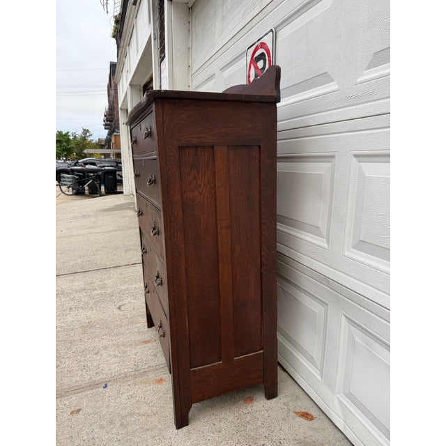 Early 20th Century Early 20th Century Antique Oak Arts & Crafts Five-Drawer Tallboy Chest With Scalloped Backsplash For Sale - Image 5 of 12