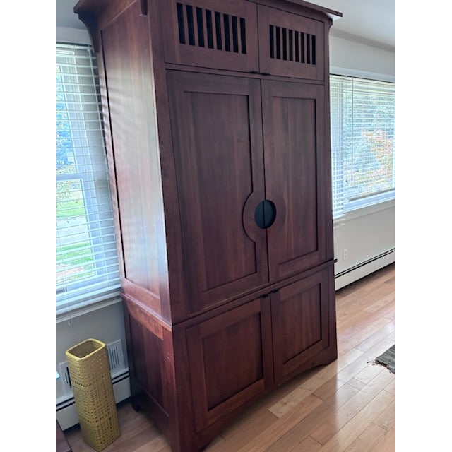 Ethan Allen Ethan Allen Entertainment Armoire For Sale - Image 4 of 8