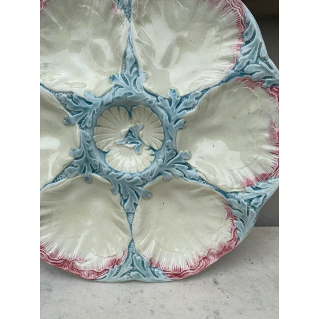 Gien 19th Century Majolica Pink & Blue Oyster Plate Gien For Sale - Image 4 of 9