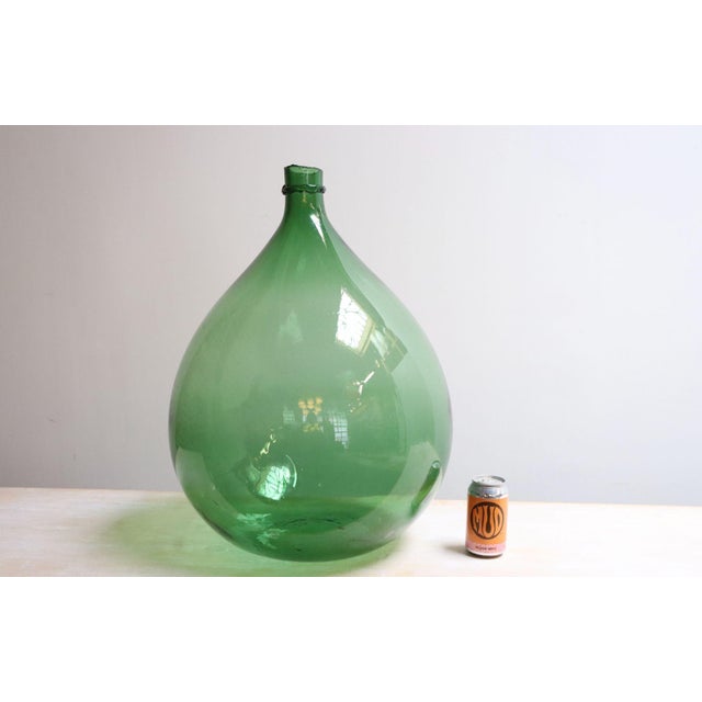 Glass Vintage Italian Emerald Green Blown Glass Teardrop-Form Demijohn Carboy For Sale - Image 7 of 18