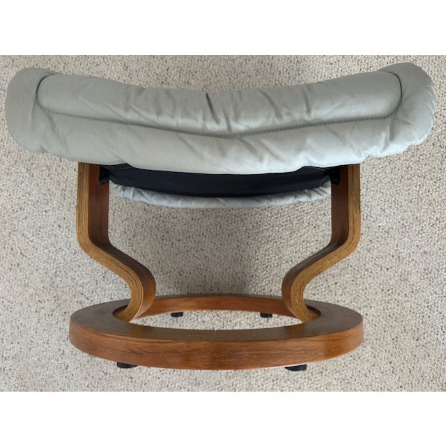Mid-Century Modern Ekornes-Styled Leather & Teak Chair & Ottoman For Sale - Image 4 of 7