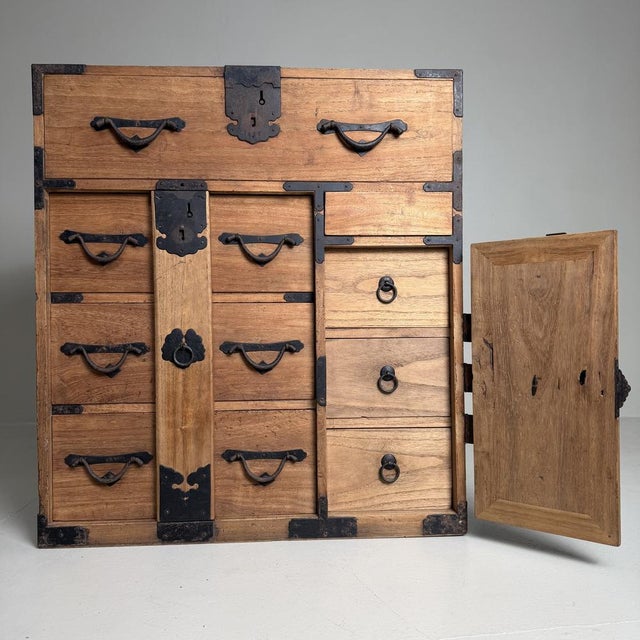 Japanese Ko-Tansu Storage Cabinet with Drawers, 1920s For Sale - Image 6 of 10