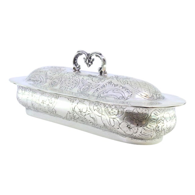 Silver Soap Dish with Engravings and Monogram Cards For Sale