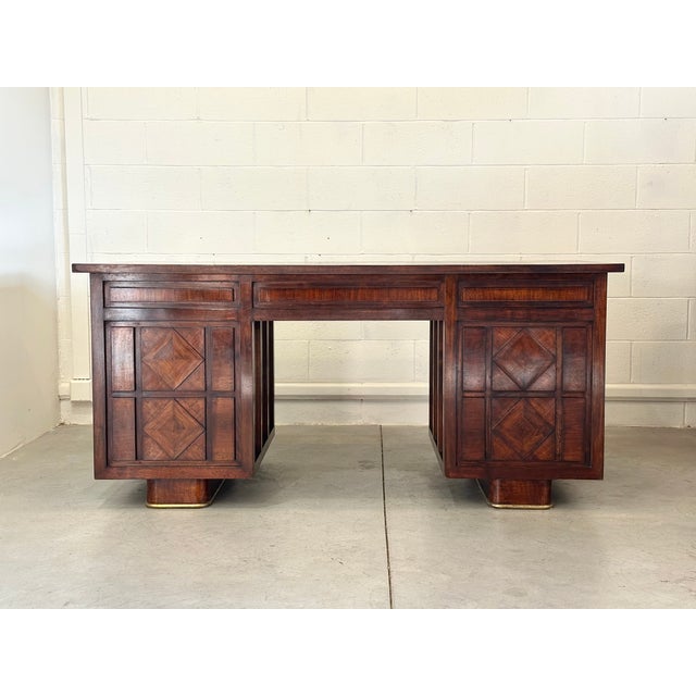 Walnut Desk in the style of Paolo Buffa, 1950s For Sale - Image 4 of 18
