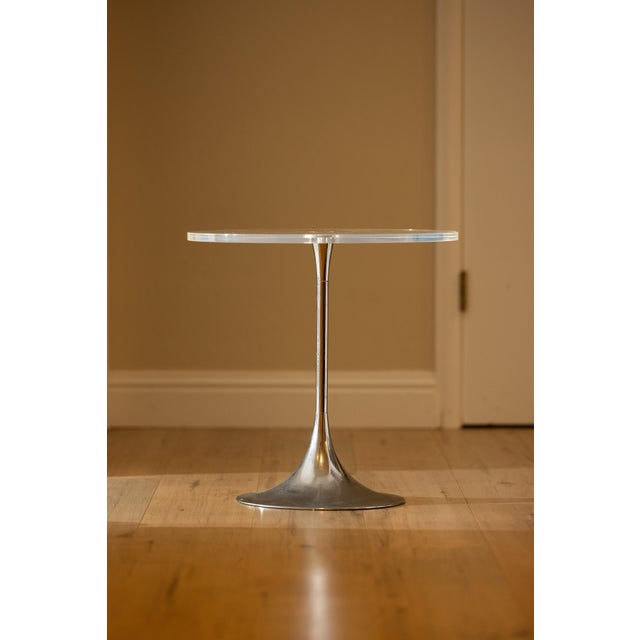 Mid-Century Modern Vintage 1970s Charles Hollis Jones Style Lucite and Chrome Side Table For Sale - Image 3 of 9