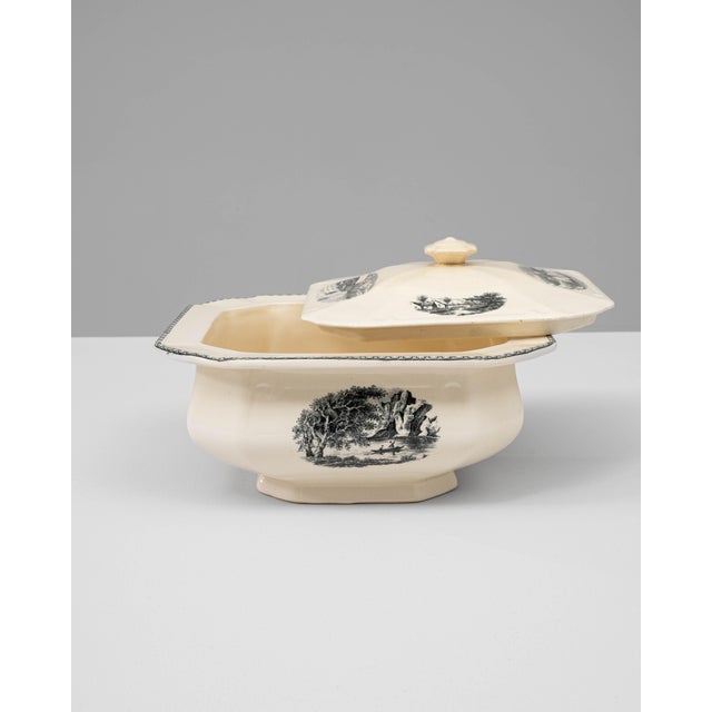 20th Century Dutch Special Edition Porcelain Tureen with Lid For Sale - Image 17 of 18