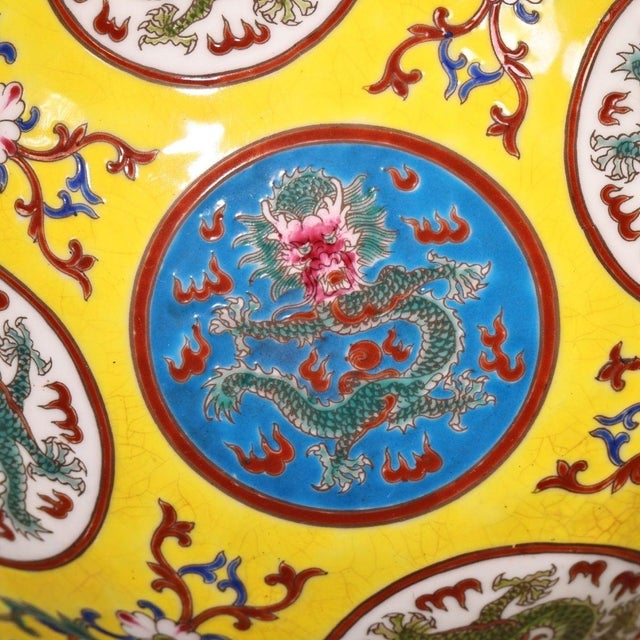 Late 19th Century Porcelain Stem Bowl With Dragon and Floral Motif, 430g For Sale In Los Angeles - Image 6 of 8