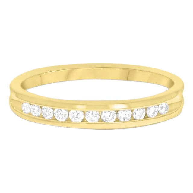 Classic Diamond Wedding Band .20cttw 14K Yellow Gold, Size 9 For Sale