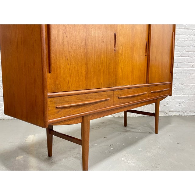 Danish Mid Century Modern Teak Credenza / Sideboard, C. 1960's For Sale - Image 10 of 13