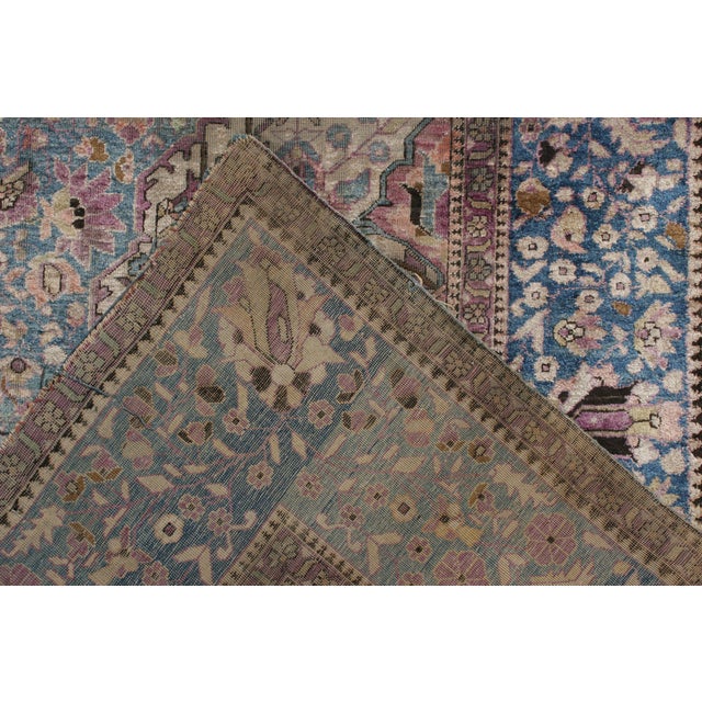Textile Hand-Knotted Antique Persian Farahan Rug in Blue With Floral Medallion Pattern For Sale - Image 7 of 7