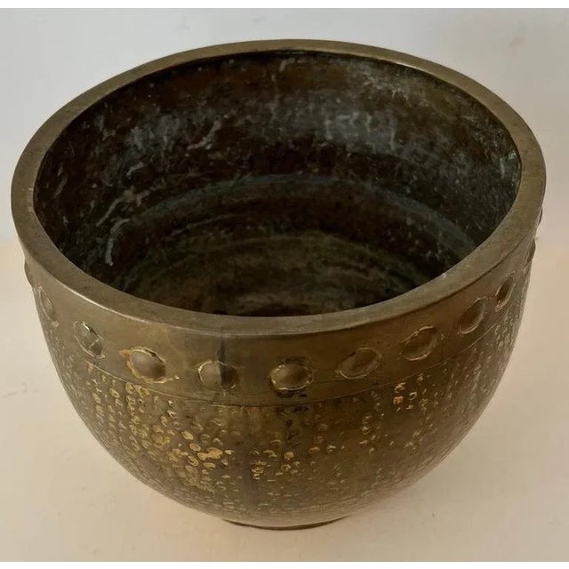 Brass Solid Hammered Brass Cachepot Jardiniere Planter with Rim Details For Sale - Image 8 of 10