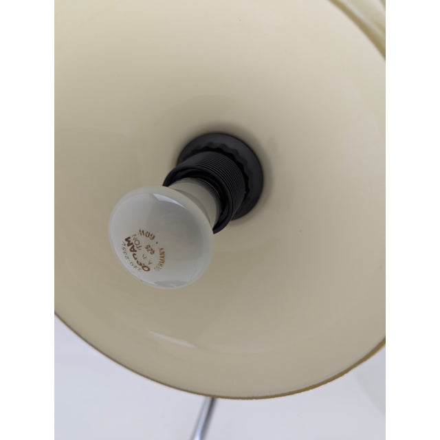 German Art Deco Bauhaus Table Lamp with Glass Shade and Marble Base, 1920s For Sale - Image 15 of 18