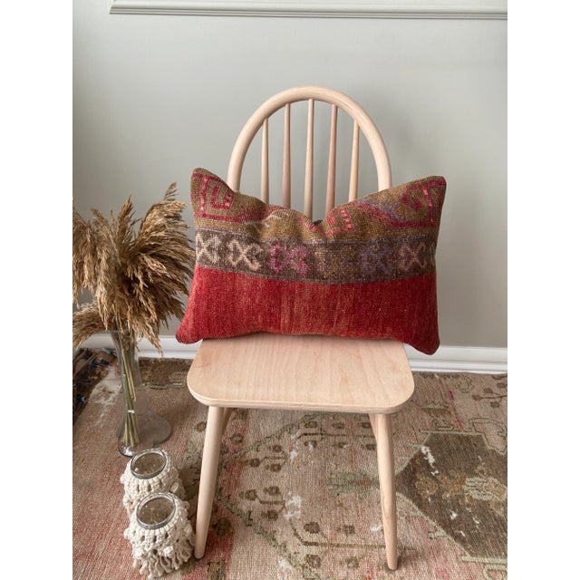 ColorReform Important Note: The package includes only the pillow cover ! Feet: 1.4x1.12 Cm: 40x60 Inc: 15.7x23.6 Material:...