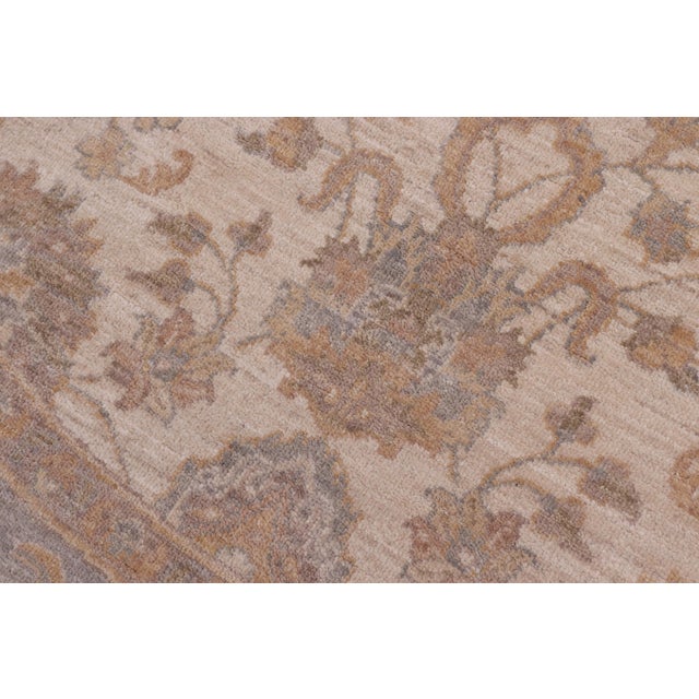 Textile Shabby Chic Ziegler Ivory/Grey Wool Round Rug - 7'11'' X 8'1'' For Sale - Image 7 of 9