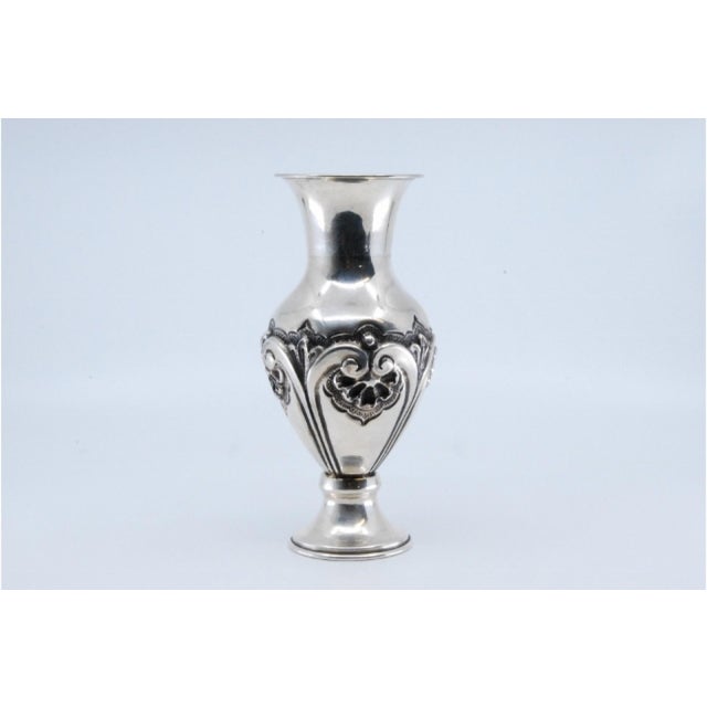 Silver Vase with Reliefs and Circular Base For Sale - Image 10 of 11