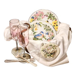 Birdwatchers Picnic Gift Basket- Set of 9 For Sale