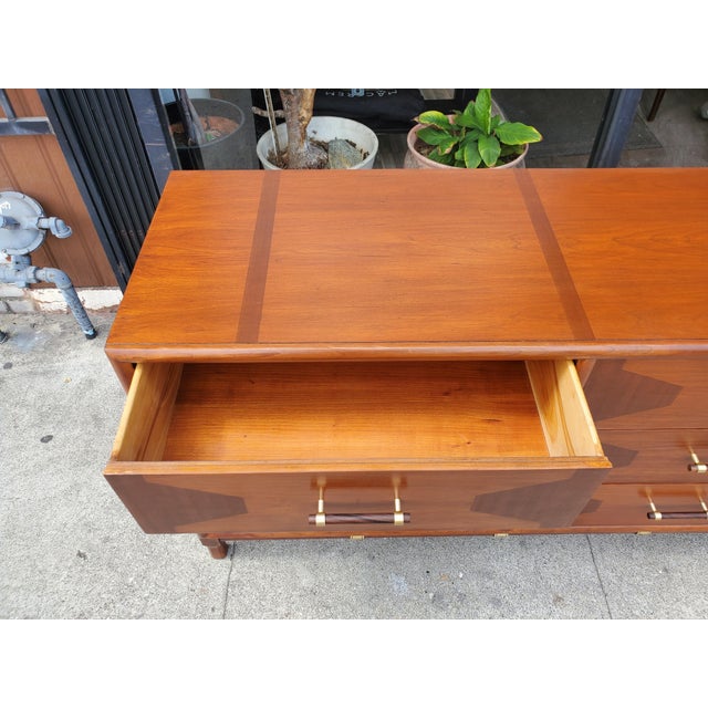Mid-Century Modern Vintage Mid-Century Dresser For Sale - Image 3 of 13