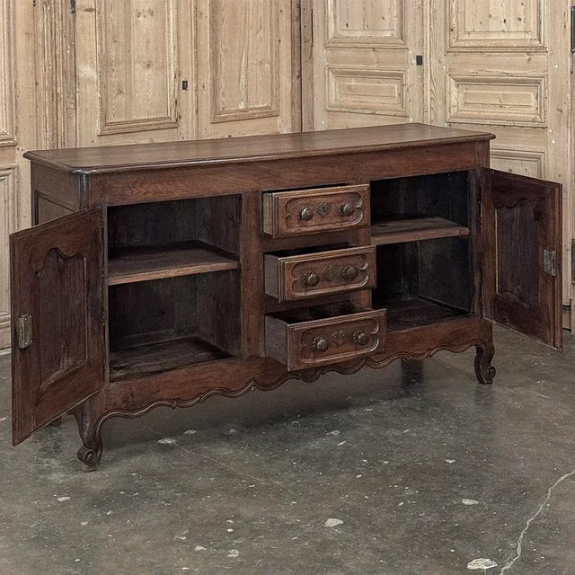 18th Century Country French Buffet ~ Credenza For Sale - Image 12 of 18