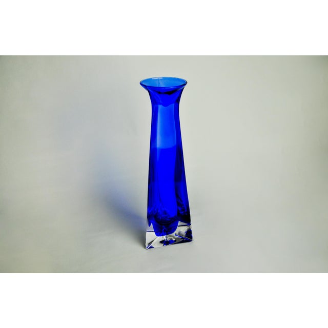 Hollywood Regency Soliflore Sommerso Blue Vase in Murano Glass, 1970 For Sale - Image 3 of 7