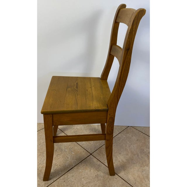 French Provincial Country French Provincial Style Wooden Dining Chairs, Set of 5 For Sale - Image 3 of 8