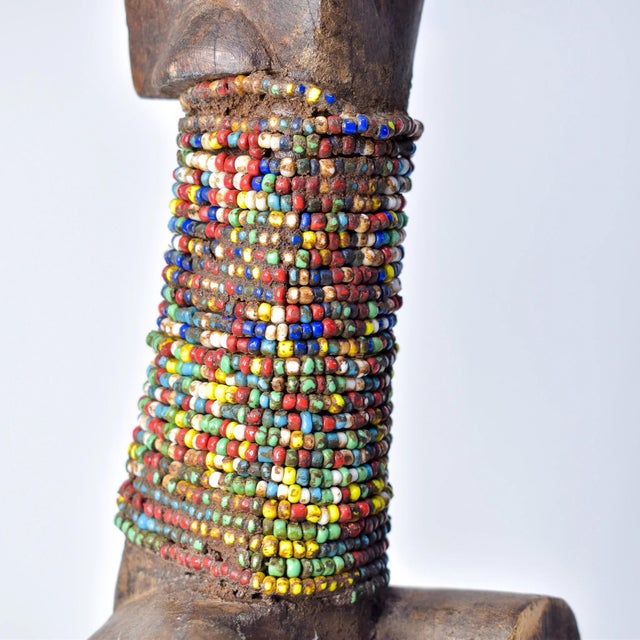 Early 20th Century Nyamwezi Wooden Headrest with Glass Bead Decoration Tanzania For Sale - Image 11 of 16