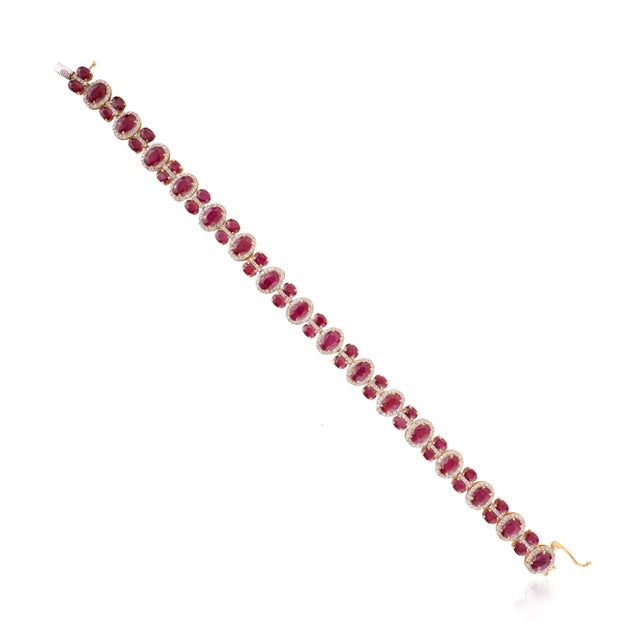Late 20th Century 12.57 Carats Mozambique Rubies Studded With Diamonds in 14k Solid Gold Bracelet For Sale - Image 5 of 14