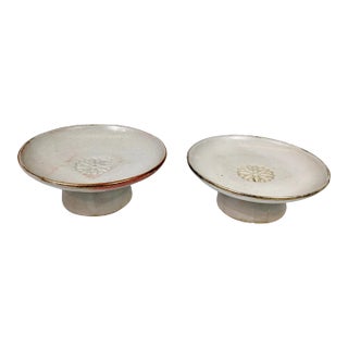 Set of Two Japanese Porcelain Stem Dish With Signature at the Bottom For Sale