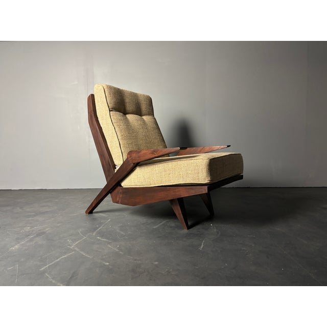 This rare lounge chair by renowned architect and one of the founders of modernism in North Brazil, Acacia Gil Borsoi is a...