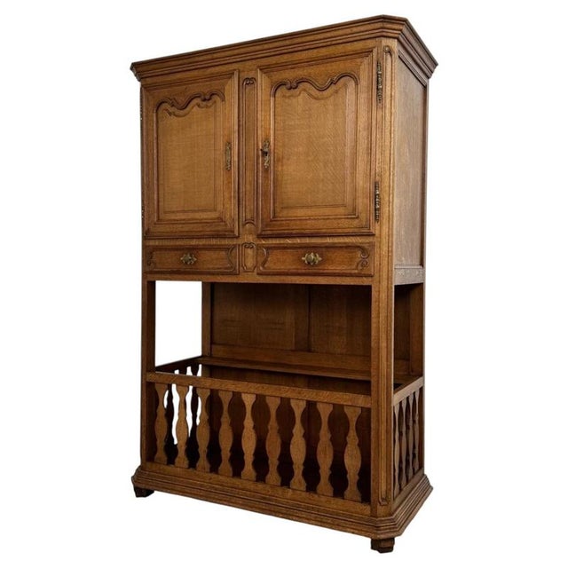Antique French Oak Cupboard, 1900s For Sale - Image 4 of 12