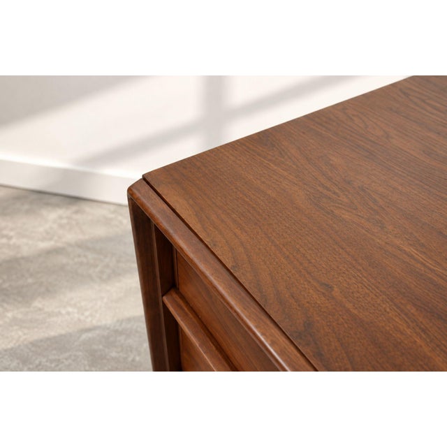 t.h. Robsjohn-Gibbings Thin-Line Walnut Dresser, C. 1950s For Sale - Image 11 of 11