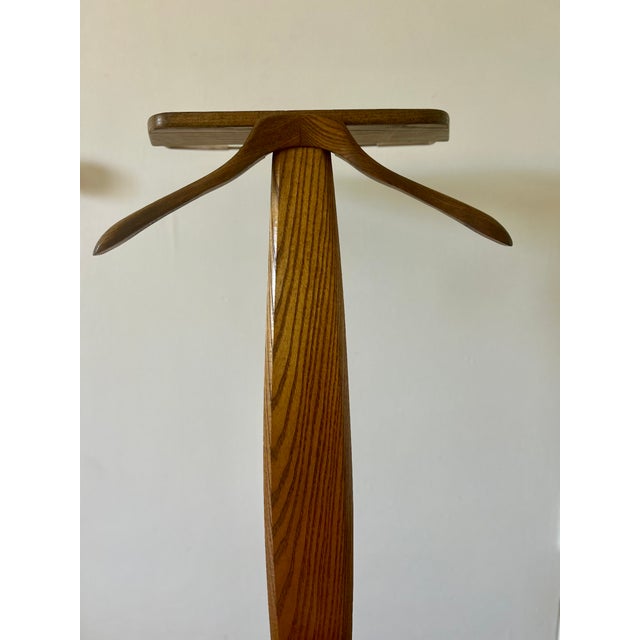 1967 Vintage Oak Valet Chair – Original Setwell Co. Mid Century Butler W/ Chrome Base For Sale - Image 4 of 8